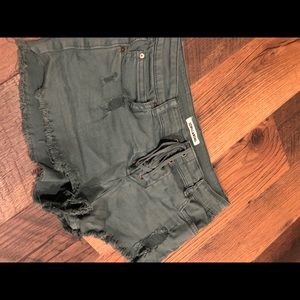 Short shorts